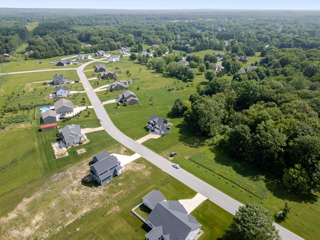 875 Farmview Drive, Valparaiso, IN 46383