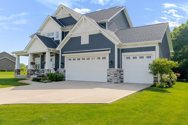 875 Farmview Drive, Valparaiso, IN 46383