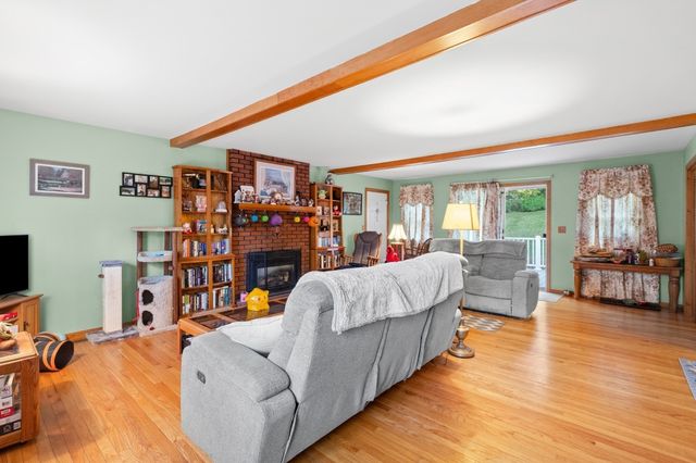 6 Beatrice Rd, Beverly, MA 01915