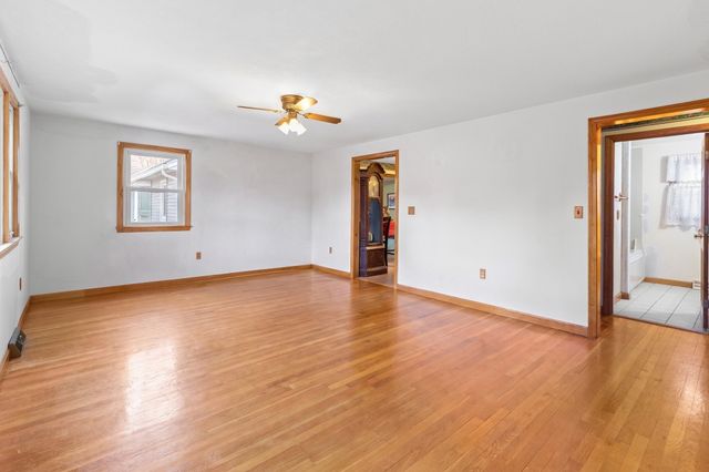 6 Beatrice Rd, Beverly, MA 01915