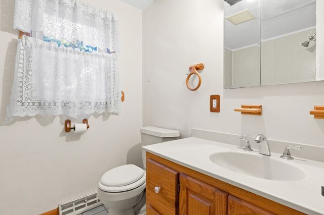 6 Beatrice Rd, Beverly, MA 01915