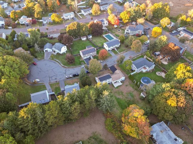 6 Beatrice Rd, Beverly, MA 01915