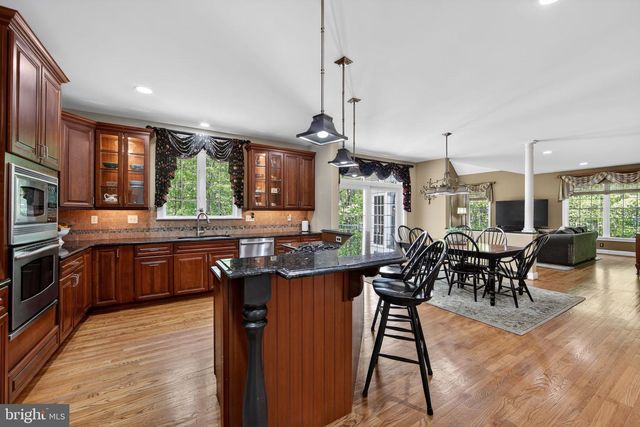 1315 RICHMOND PL, Downingtown, PA 19335