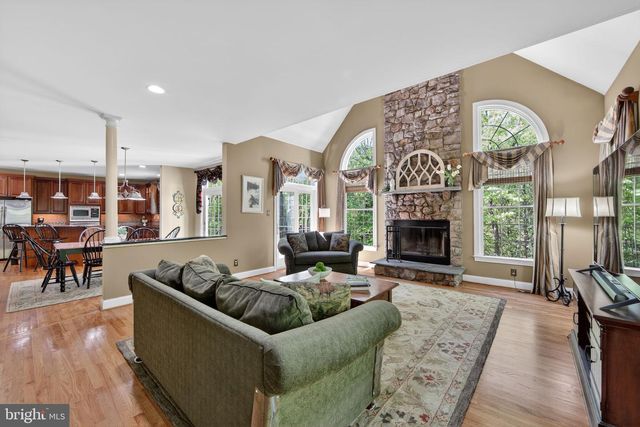 1315 RICHMOND PL, Downingtown, PA 19335