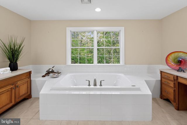 1315 RICHMOND PL, Downingtown, PA 19335