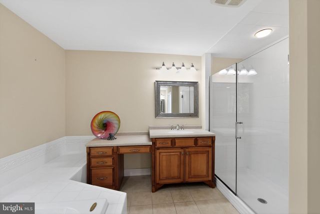 1315 RICHMOND PL, Downingtown, PA 19335