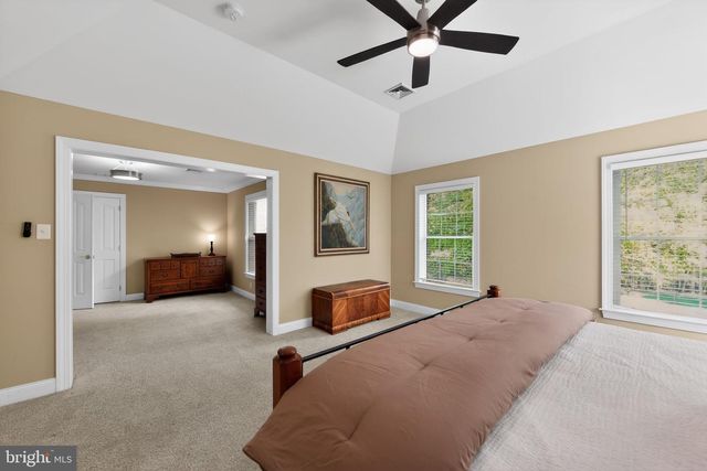1315 RICHMOND PL, Downingtown, PA 19335