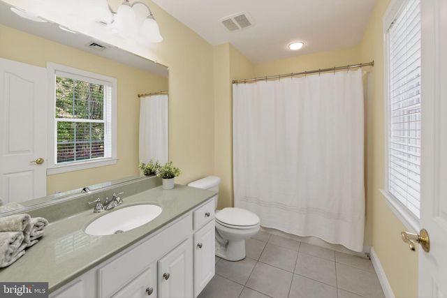 1315 RICHMOND PL, Downingtown, PA 19335