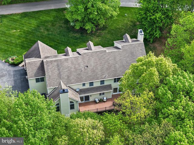 1315 RICHMOND PL, Downingtown, PA 19335