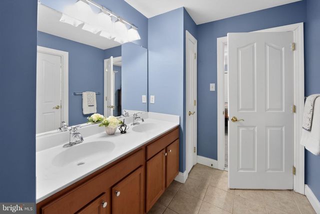 1315 RICHMOND PL, Downingtown, PA 19335