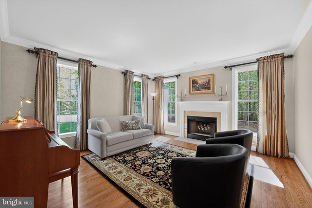 1315 RICHMOND PL, Downingtown, PA 19335