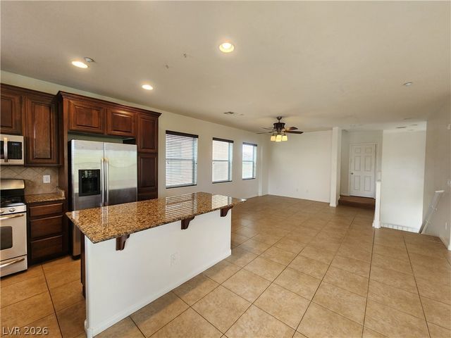 9326 Pencil Cedar Avenue, Las Vegas, NV 89149