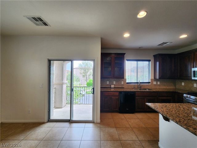9326 Pencil Cedar Avenue, Las Vegas, NV 89149