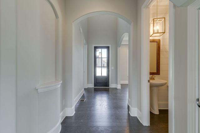 1 Elissa Place, Hendersonville, TN 37075