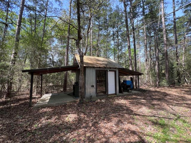 9296 County Road 302, Plantersville, TX 77363