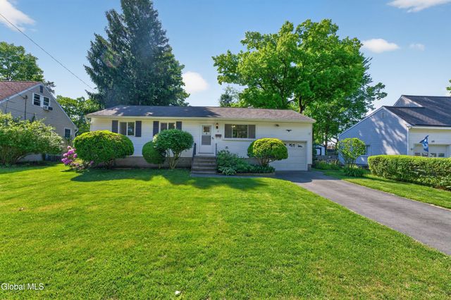 57 Fuller Terrace, Colonie, NY 12205