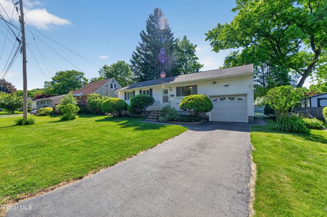 57 Fuller Terrace, Colonie, NY 12205
