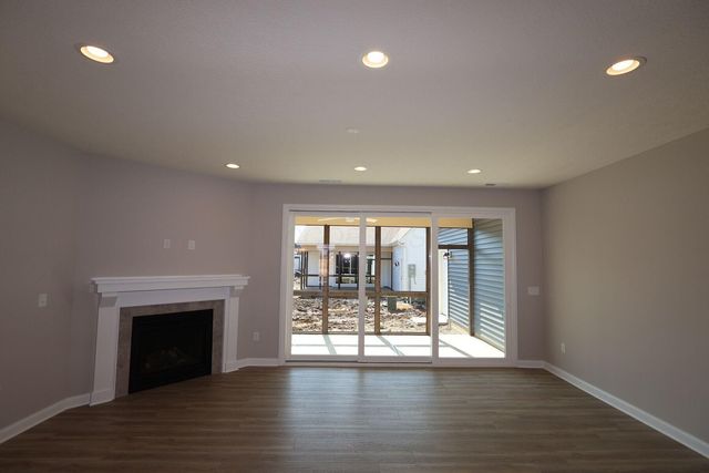 6956 Corsican Loop N, Hilliard, OH 43026