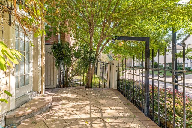 5318 Fayette Street, Houston, TX 77056