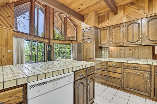 12769 Gaston Dr, Nevada City, CA 95959