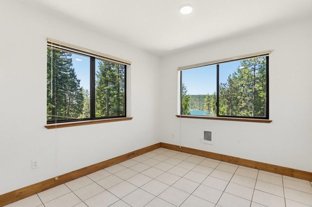 12769 Gaston Dr, Nevada City, CA 95959