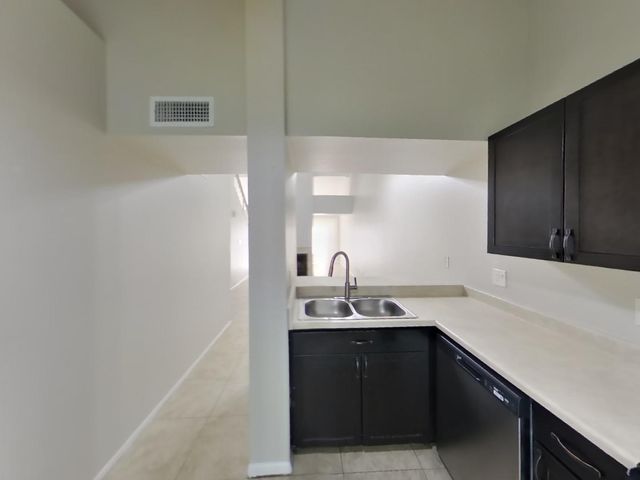 14002 N 49th Avenue Unit 1076, Glendale, AZ 85306