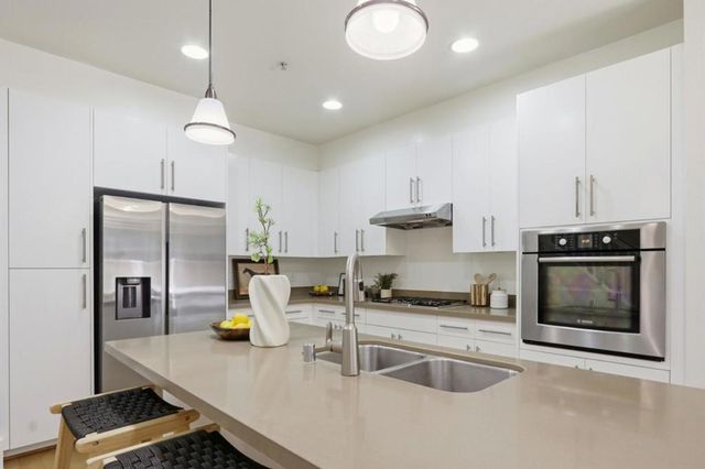 823 Altaire Walk, Palo Alto, CA 94303