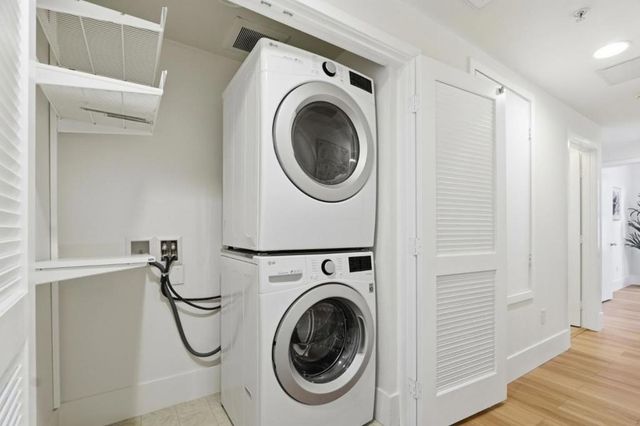 823 Altaire Walk, Palo Alto, CA 94303