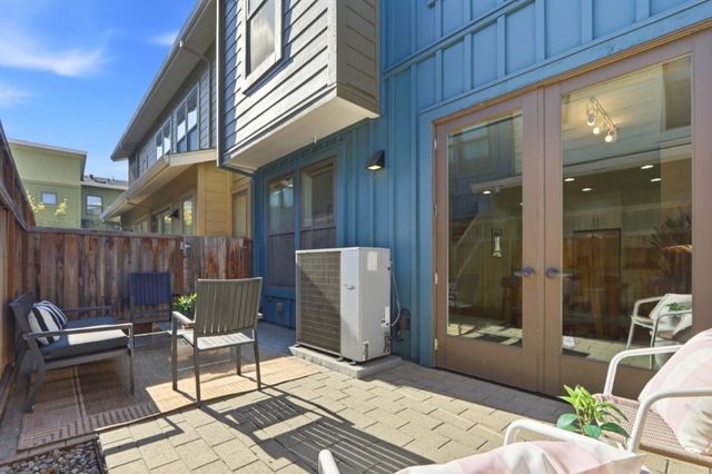 823 Altaire Walk, Palo Alto, CA 94303