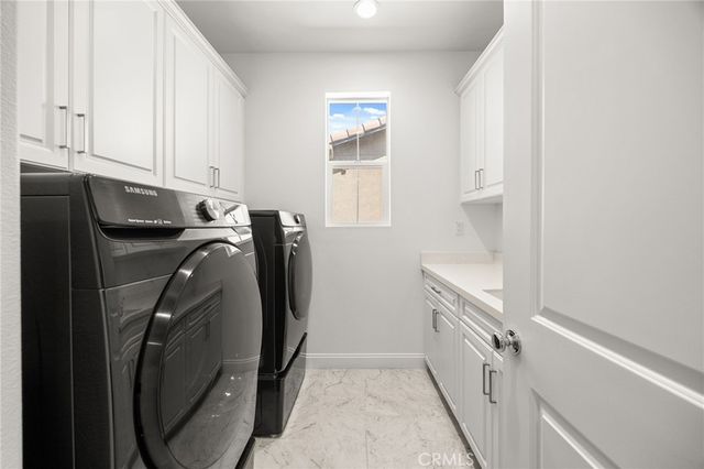 10095 Goldenrod Ct., Rancho Cucamonga, CA 91701