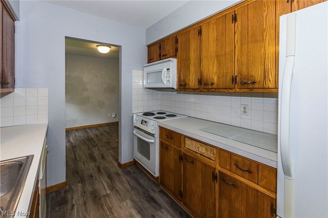 1538 Bonita Drive, Akron, OH 44313