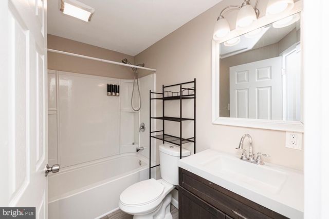 121 W 6TH, Pottstown, PA 19464