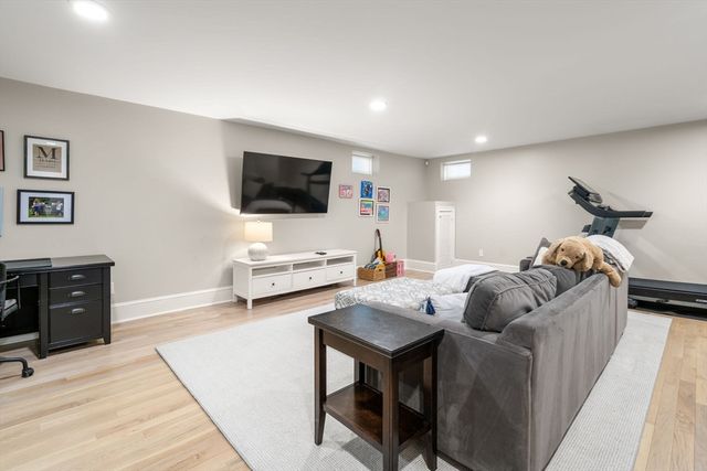 6 Woods Place 2, Boston, MA 02129