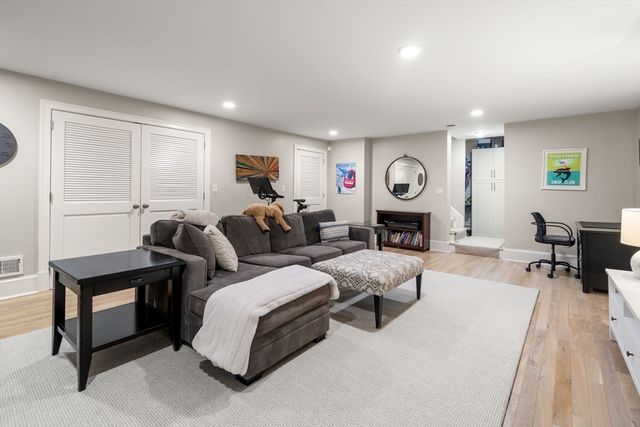 6 Woods Place 2, Boston, MA 02129
