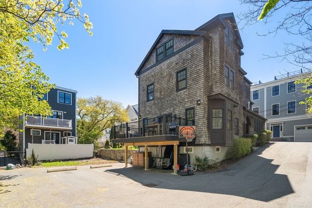 6 Woods Place 2, Boston, MA 02129