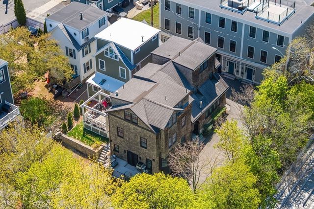6 Woods Place 2, Boston, MA 02129