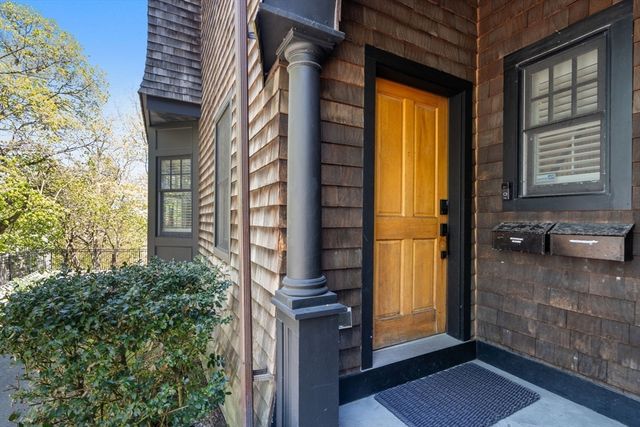 6 Woods Place 2, Boston, MA 02129