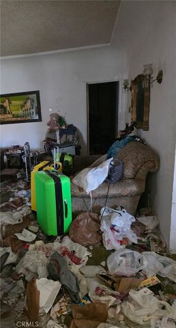 671 S Hillview, Los Angeles, CA 90022