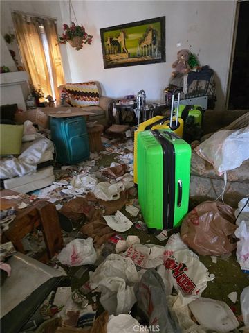 671 S Hillview, Los Angeles, CA 90022