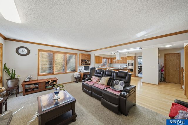 4411 Ash Hollow Court, Lincoln, NE 68516