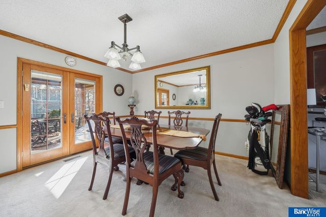 4411 Ash Hollow Court, Lincoln, NE 68516