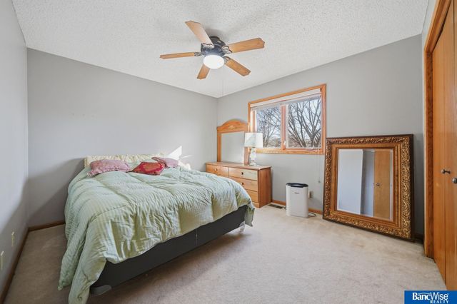 4411 Ash Hollow Court, Lincoln, NE 68516