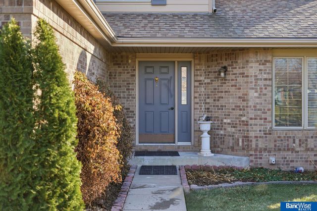 4411 Ash Hollow Court, Lincoln, NE 68516