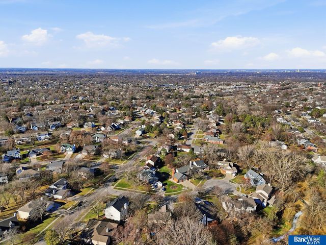 4411 Ash Hollow Court, Lincoln, NE 68516