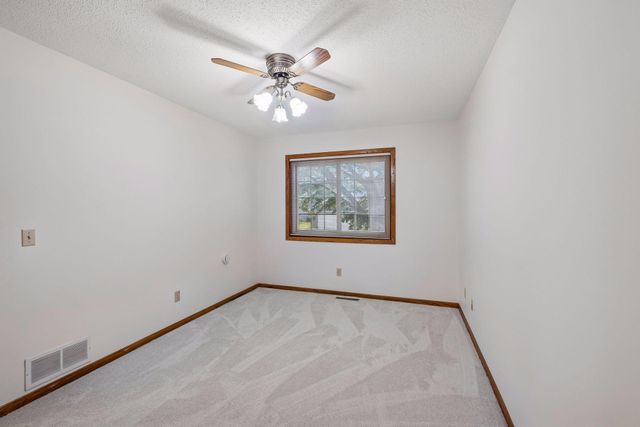 4284 Eagle Crest Drive, Eagan, MN 55122