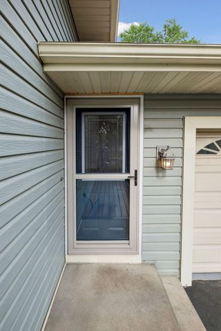 4284 Eagle Crest Drive, Eagan, MN 55122