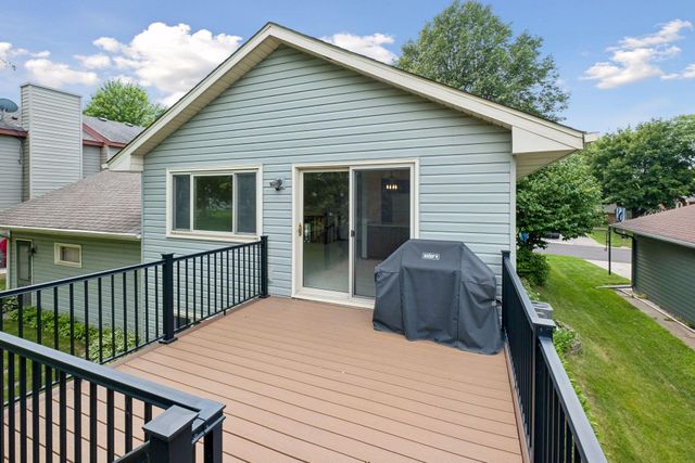 4284 Eagle Crest Drive, Eagan, MN 55122