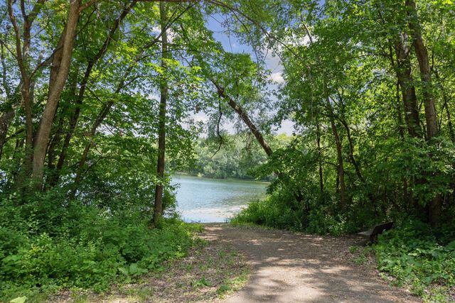 4284 Eagle Crest Drive, Eagan, MN 55122