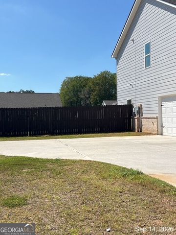 579 Meadows Farm Dr., Monroe, GA 30655