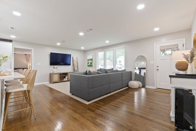 405 Lynn Dr, Nashville, TN 37211